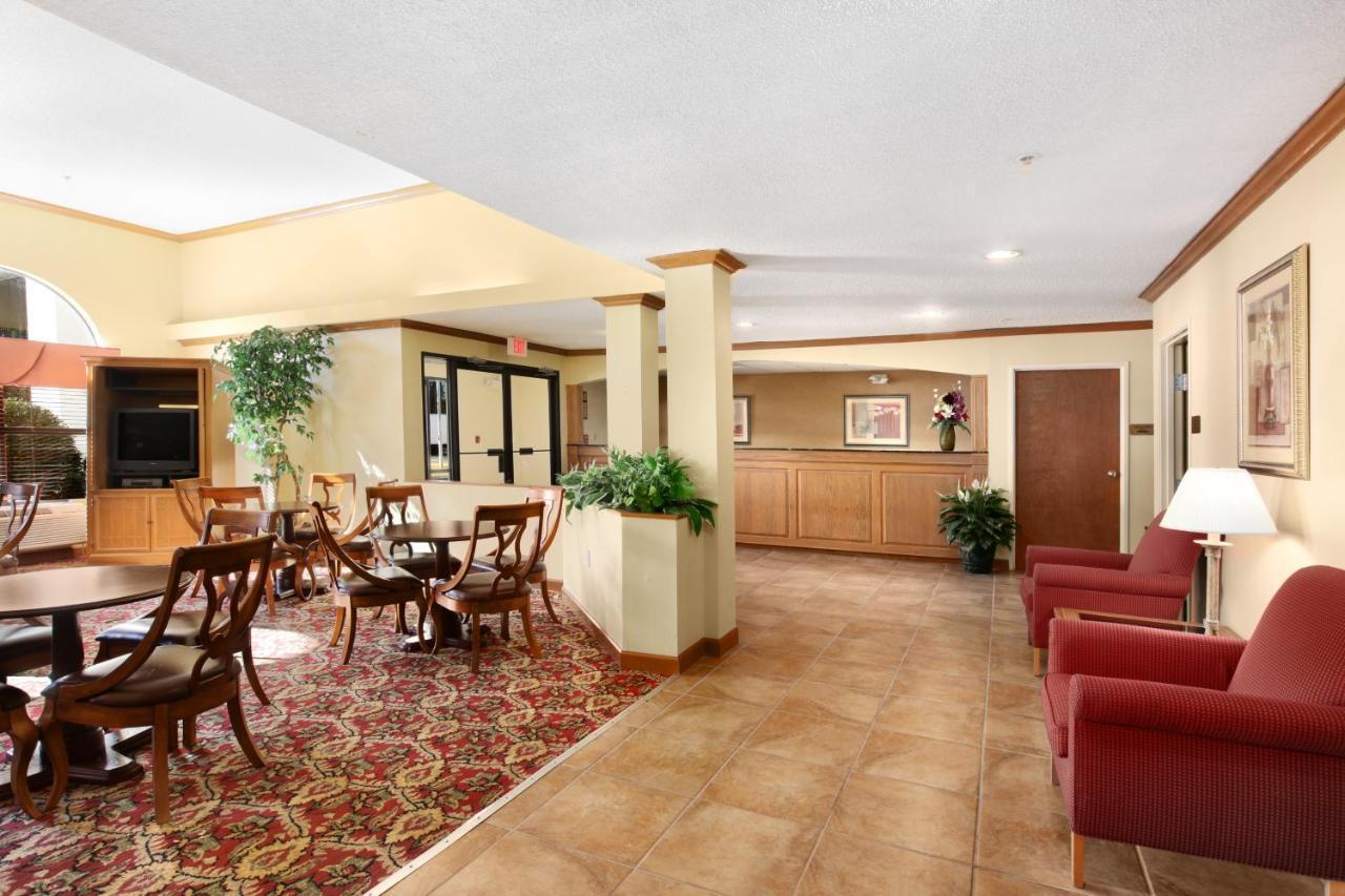 Days Inn By Wyndham Selma Inreriör bild